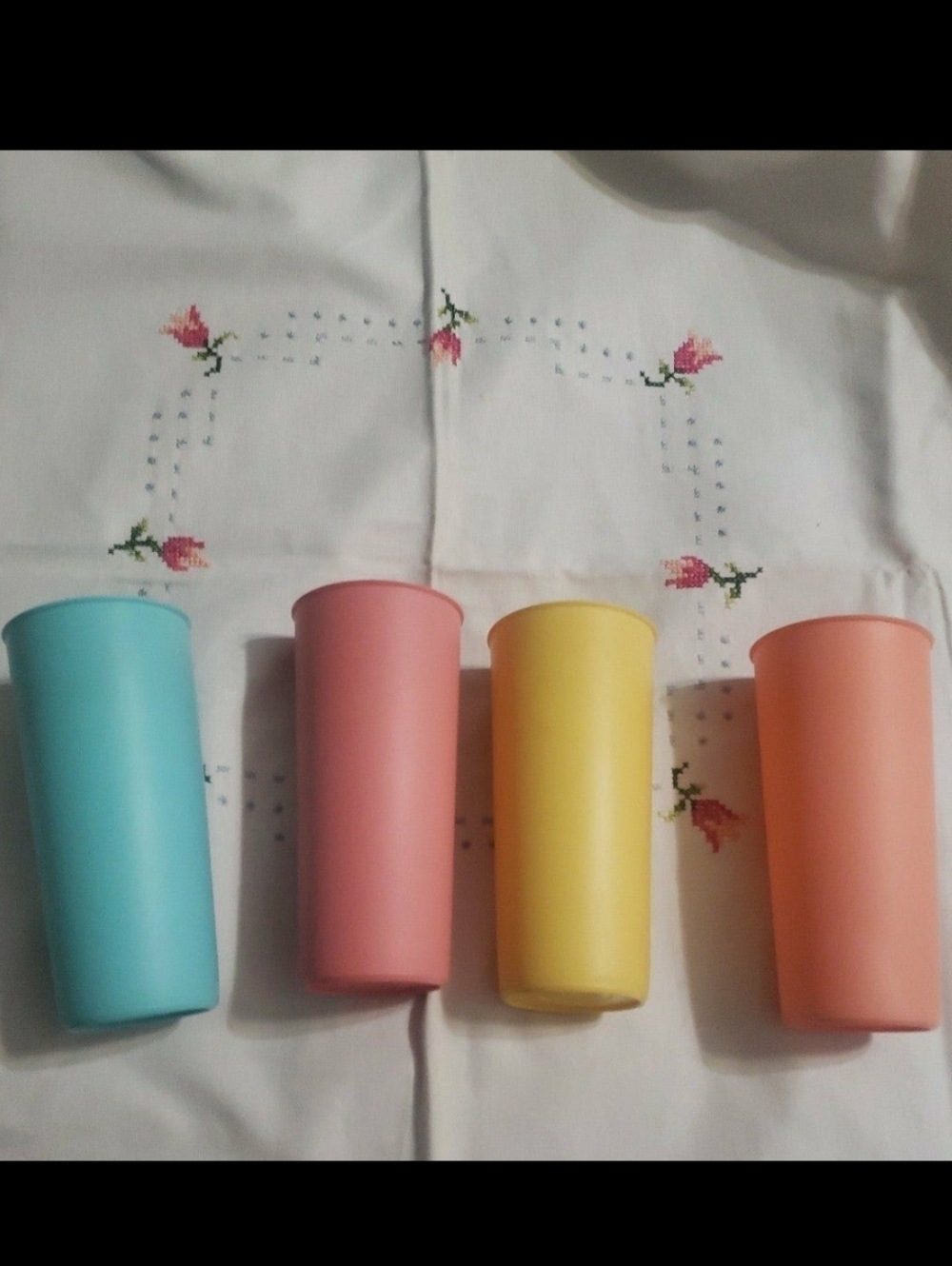 Vintage Tupperware Pastel Color Set of 4